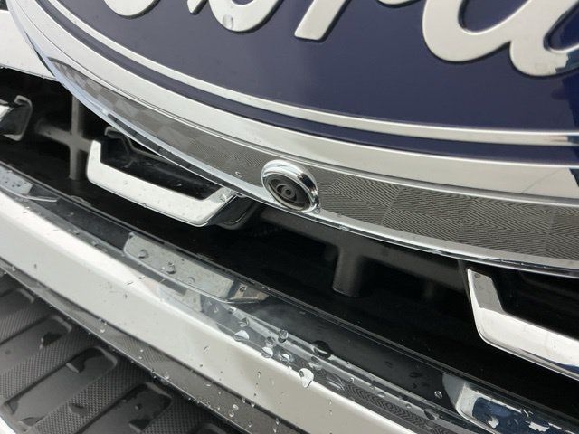 Certified 2025 Ford F350 Lariat w/ FX4 Off-Road Package AWD/4WD image 11