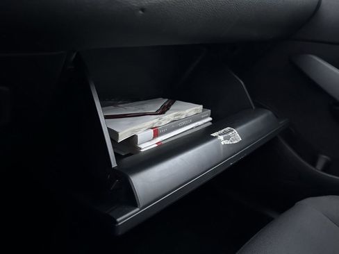 Used 2024 Toyota Corolla LE image 24