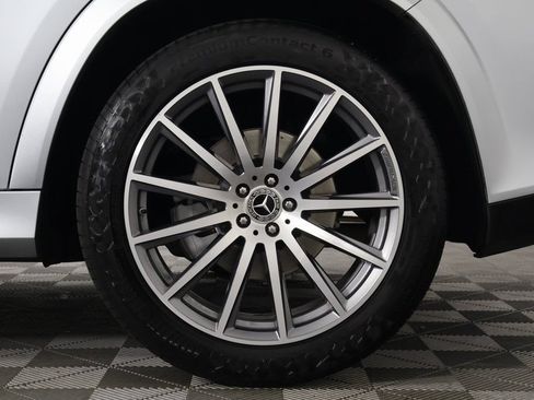 Certified 2023 Mercedes-Benz GLS 450 4MATIC image 17