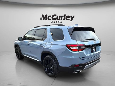 Used 2024 Honda Pilot Elite image 5