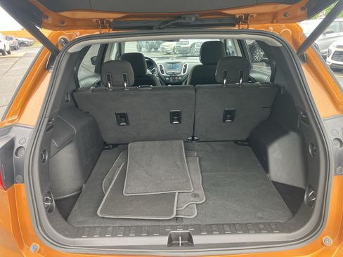 Used 2018 Chevrolet Equinox LT FWD image 12