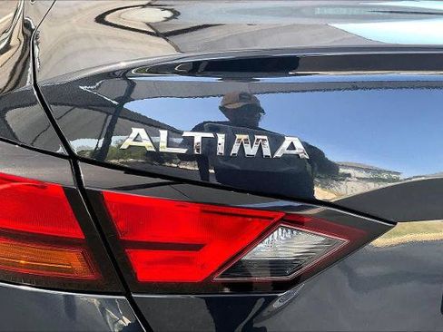 Certified 2022 Nissan Altima 2.5 SL AWD/4WD image 10