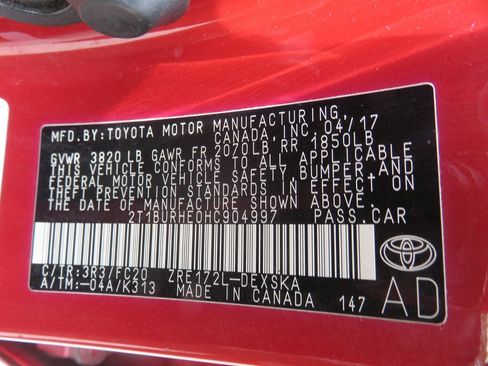 Used 2017 Toyota Corolla SE FWD image 38