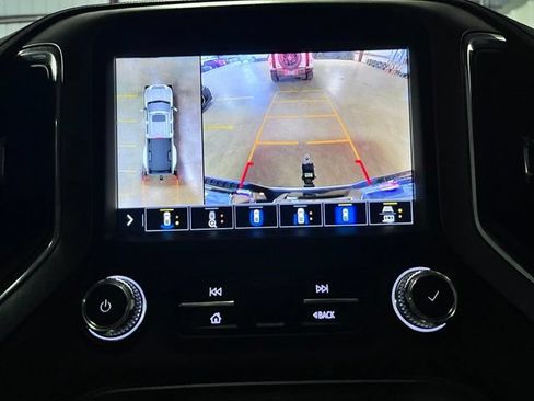 Used 2023 GMC Sierra 3500 Denali AWD/4WD image 19