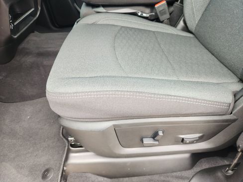 New 2026 RAM 2500 Lone Star AWD/4WD image 21