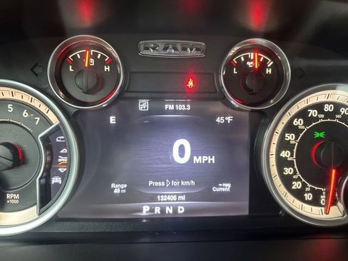 Used 2016 RAM 1500 Laramie w/ Convenience Group image 24