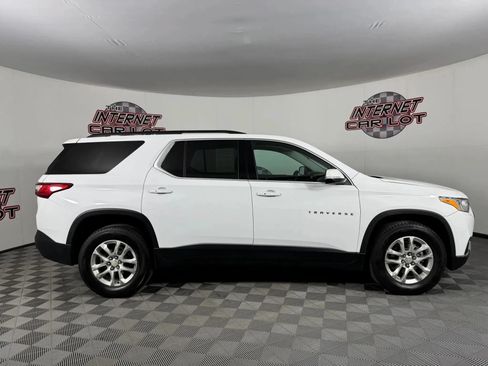 Used 2021 Chevrolet Traverse LT AWD/4WD image 8