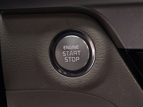 Used 2023 Kia Telluride S w/ S Sunroof Package image 24