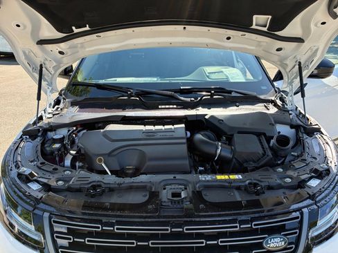 New 2026 Land Rover Range Rover Evoque S AWD/4WD image 16