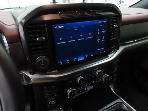 Used 2022 Ford F150 Lariat AWD/4WD image 16