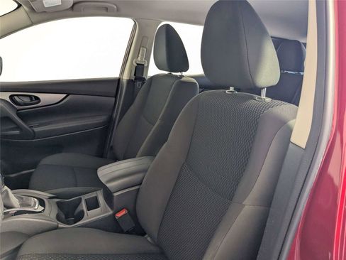 Used 2017 Nissan Rogue Sport S w/ S Appearance Package image 12