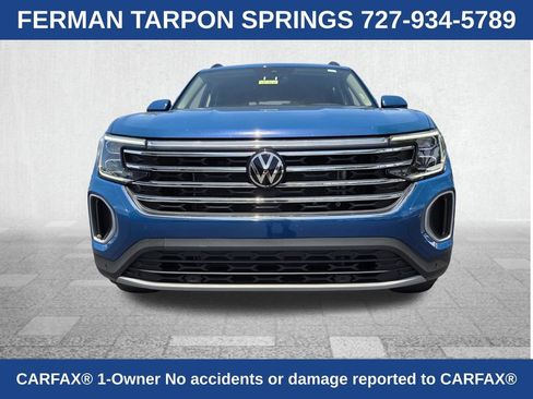 Used 2025 Volkswagen Atlas SE AWD/4WD image 2