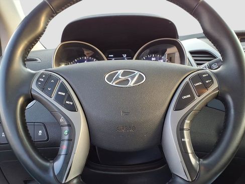 Used 2016 Hyundai Elantra Value Edition image 18