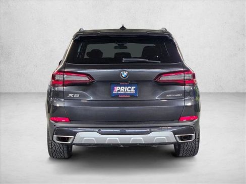 Used 2022 BMW X5 sDrive40i w/ Parking Assistance Package RWD image 7