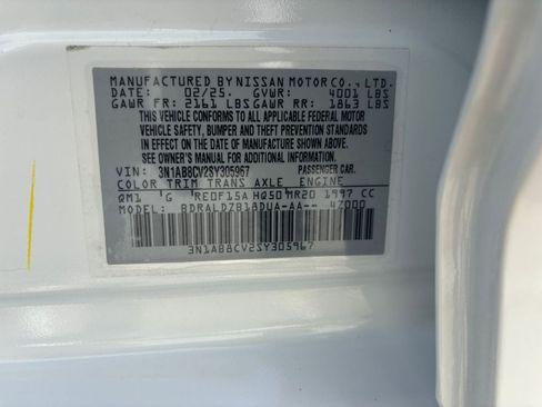 Used 2025 Nissan Sentra SV image 28