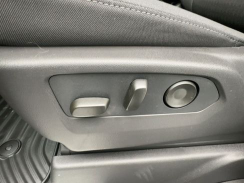 New 2026 Chevrolet Silverado 1500 LT image 14