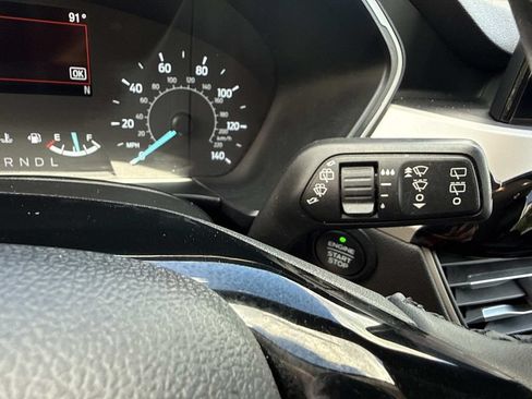Used 2022 Ford Escape SEL FWD image 36