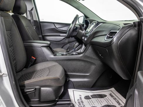 Used 2021 Chevrolet Equinox LT w/ LPO, Cargo Package AWD/4WD image 43