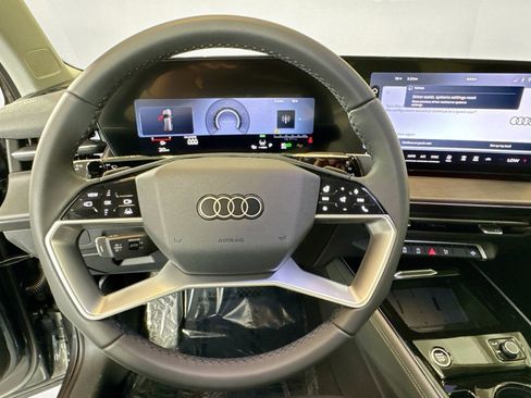 New 2026 Audi Q3 quattro 2.0T image 13