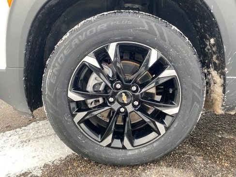 Used 2023 Chevrolet TrailBlazer LT w/ Convenience Package image 21