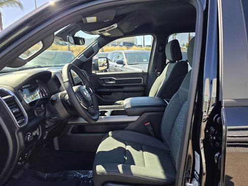 New 2026 RAM 1500 Big Horn AWD/4WD image 13