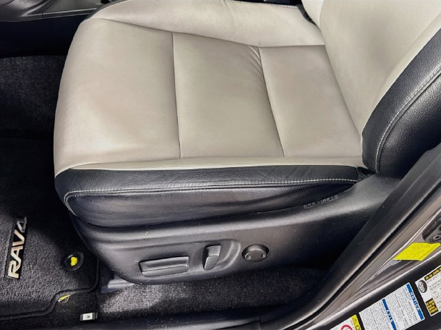 Used 2017 Toyota RAV4 Limited w/ Carpet Mat Package AWD/4WD image 23
