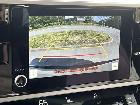 Used 2025 Toyota Tundra SR5 w/ TRD Off-Road Package AWD/4WD image 34