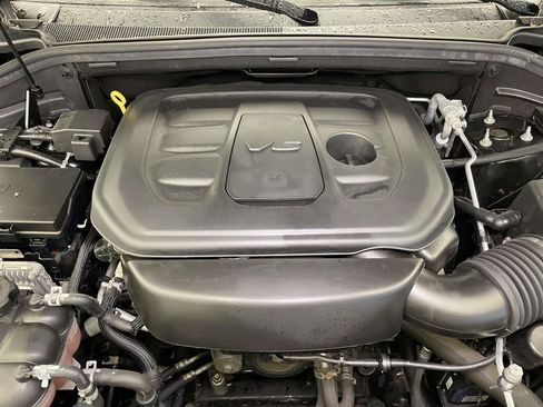 Used 2020 Jeep Grand Cherokee Limited w/ Premium Lighting Group image 24