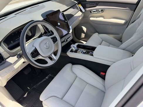 New 2026 Volvo XC90 T8 Ultra w/ Protection Package Premier AWD/4WD image 19
