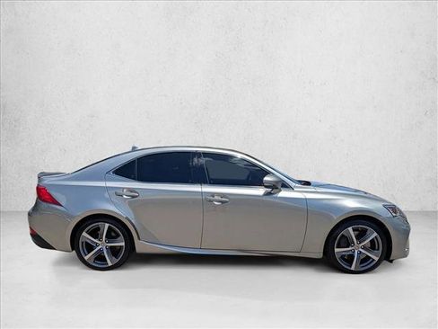Used 2017 Lexus IS 200t w/ Navigation System Package RWD image 4