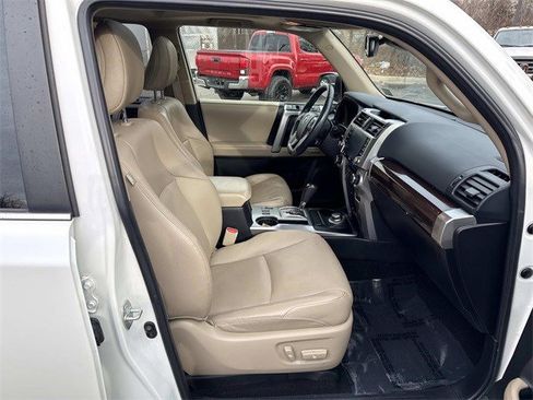 Used 2022 Toyota 4Runner Limited image 9