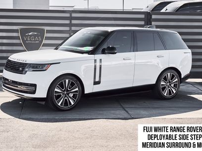 Used 2025 Land Rover Range Rover SE