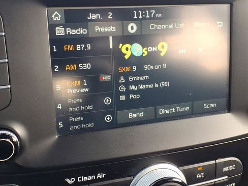 Used 2019 Kia Soul + image 19