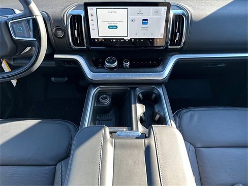 New 2025 Ford Expedition Max Platinum w/ Stealth Performance Package image 19