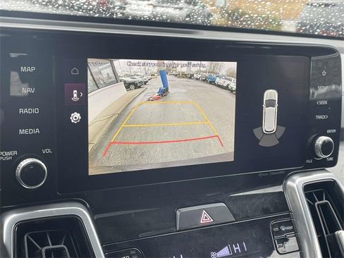 Used 2023 Kia Sorento SX image 27