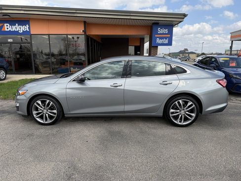 Used 2024 Chevrolet Malibu LT image 2