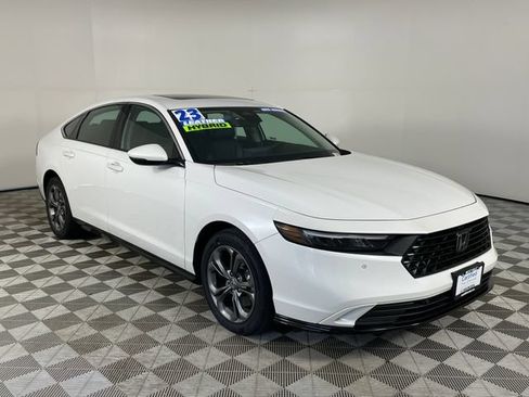 Used 2023 Honda Accord EX-L image 17