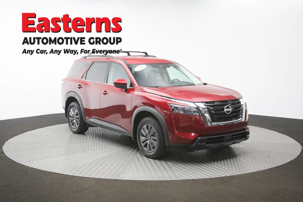 Used 2024 Nissan Pathfinder SV AWD/4WD image 52