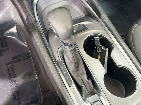 Used 2023 Chevrolet Malibu LT image 17