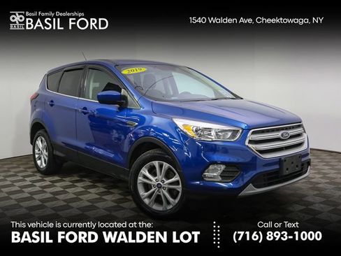 Used 2019 Ford Escape SE AWD/4WD image 1