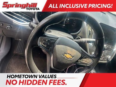 Used 2018 Chevrolet Malibu LT FWD image 1