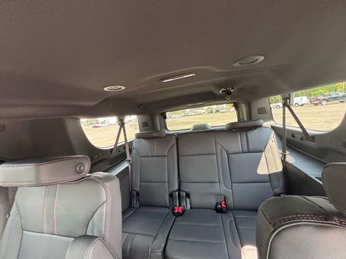 New 2025 Chevrolet Suburban RST w/ Comfort Package image 43
