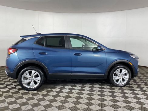 Used 2024 Buick Encore GX Preferred w/ Comfort Package AWD/4WD image 4