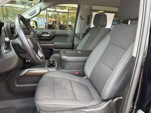 Used 2022 Chevrolet Silverado 1500 RST w/ Z71 Off-Road Package image 11