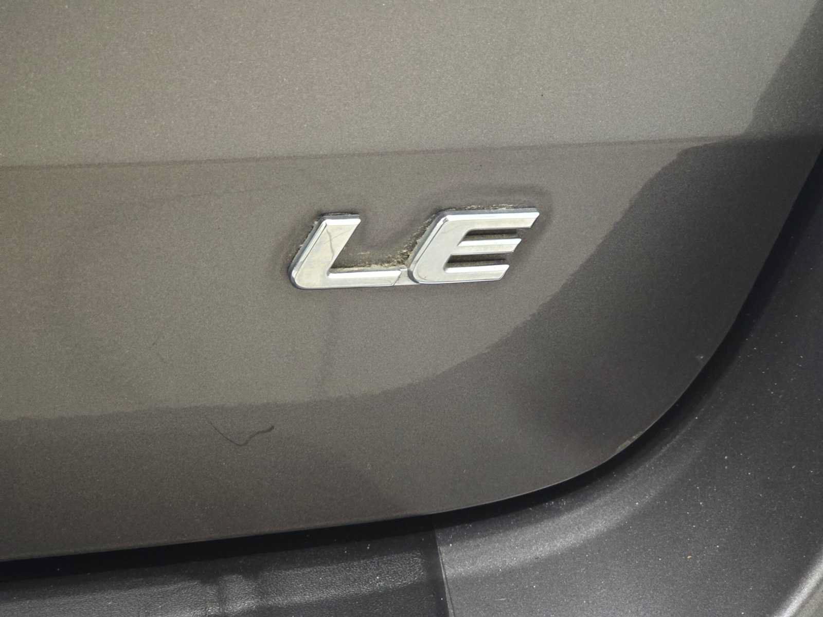 Used 2011 Toyota Sienna LE w/ Towing Pkg FWD image 7