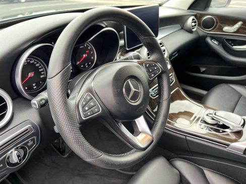 Used 2015 Mercedes-Benz C 300 Sedan image 24