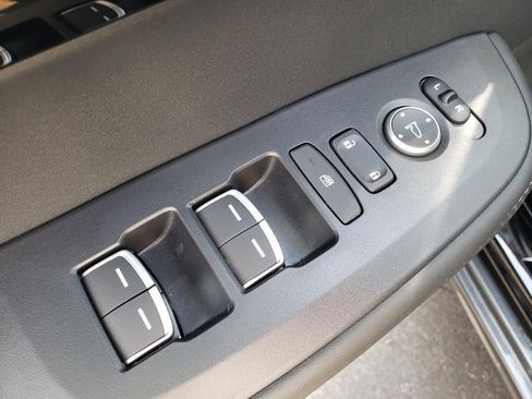 Certified 2025 Acura ADX AWD image 20