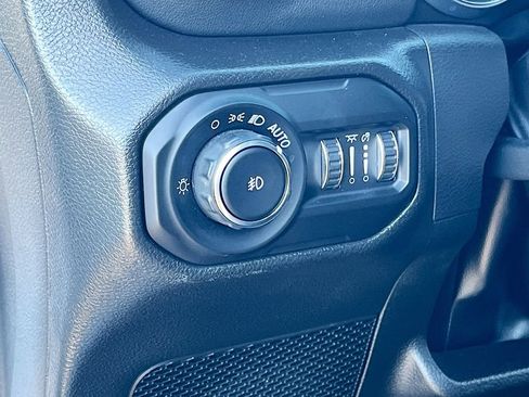 Certified 2022 Jeep Wrangler Unlimited Sahara image 10