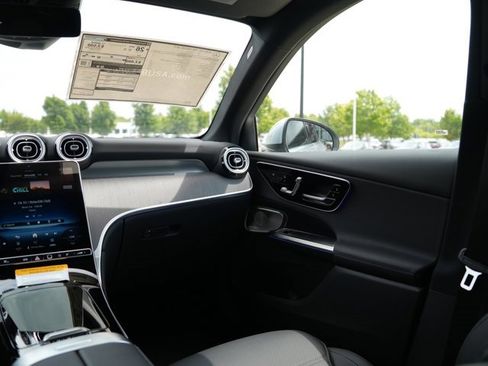 Certified 2026 Mercedes-Benz GLC 300 4MATIC image 21