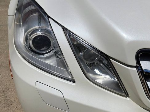 Used 2010 Mercedes-Benz E 550 Coupe image 16